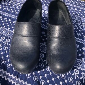 Black Embossed Clogs